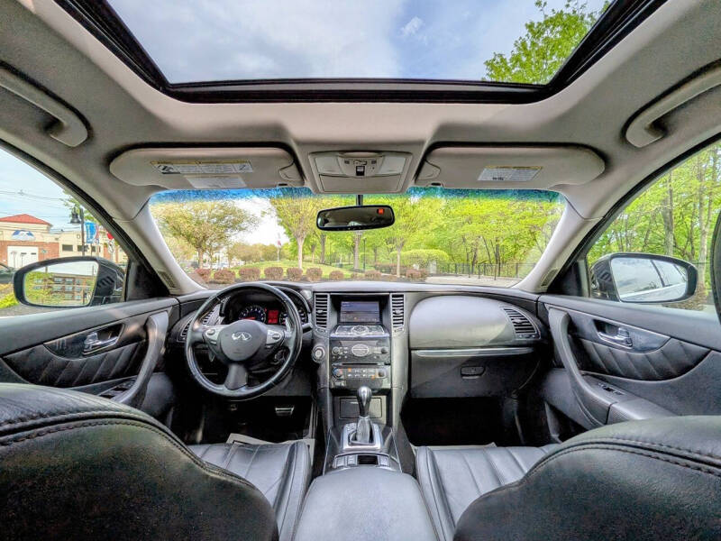 2009 Infiniti FX35
