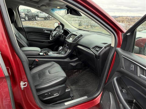 2016 Ford Edge Titanium