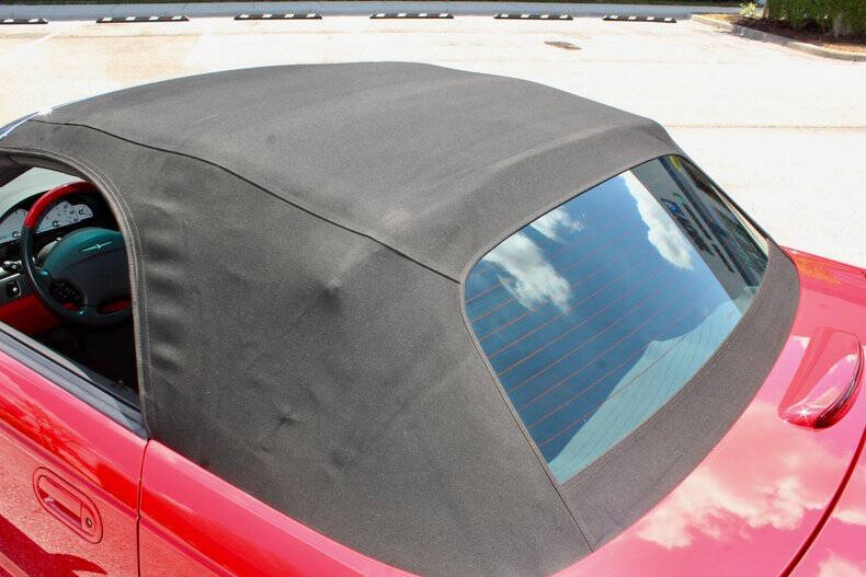 2002 Ford Thunderbird Deluxe