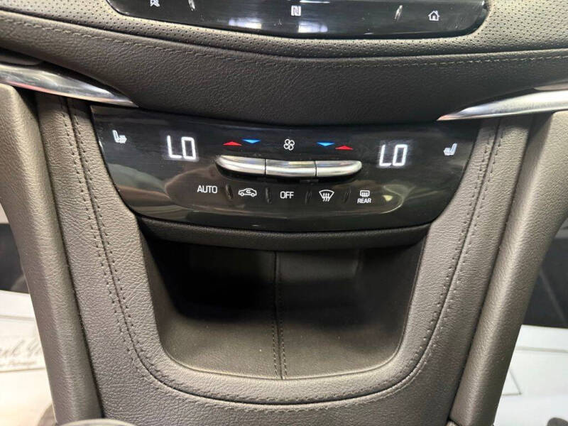 2021 Cadillac XT5 Luxury