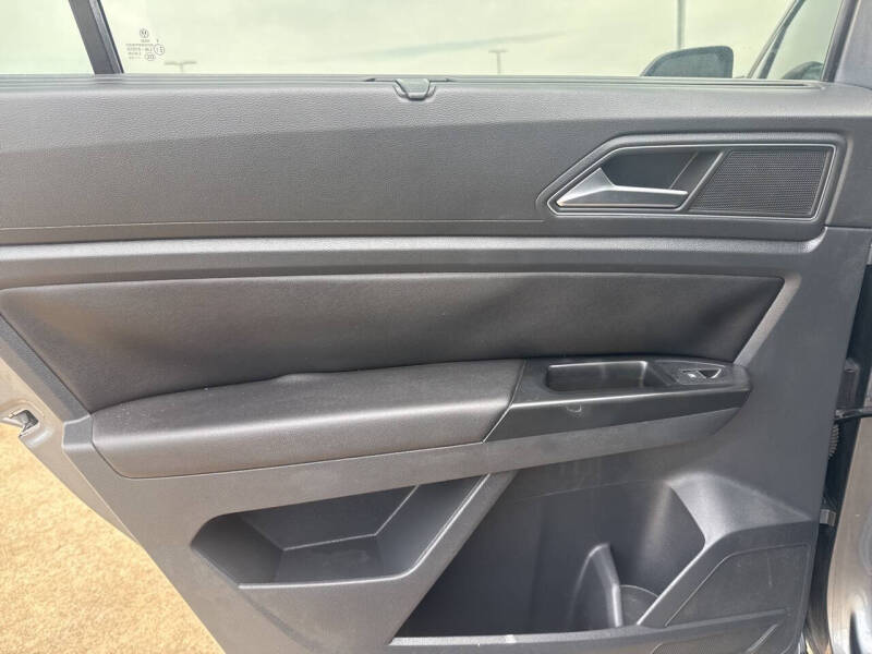 2019 Volkswagen Atlas V6 SE