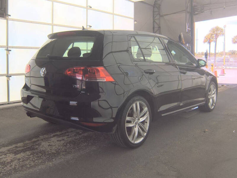 2015 Volkswagen Golf TSI S