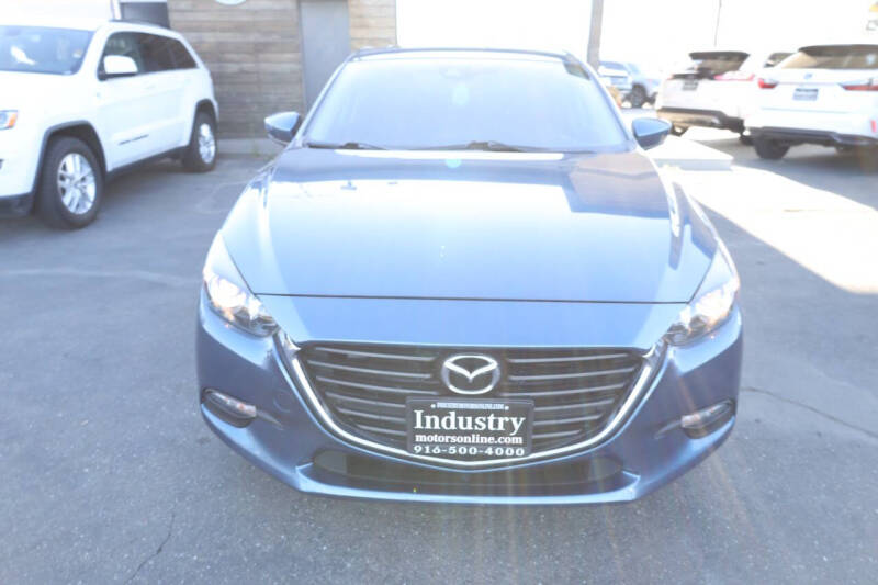 2017 Mazda MAZDA3 Touring