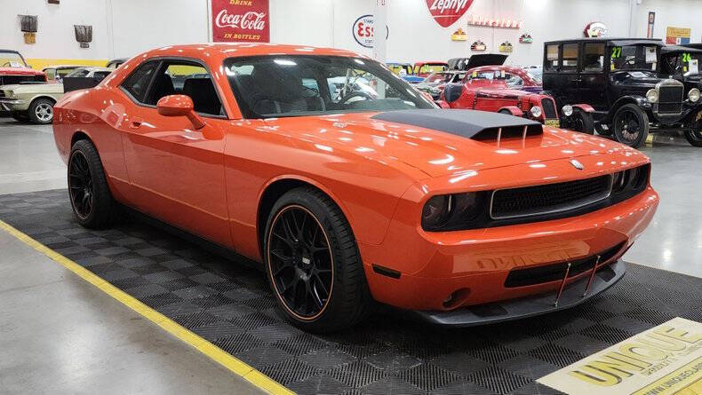 2010 Dodge Challenger SRT8