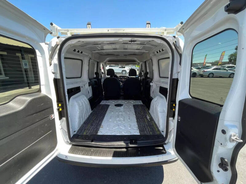 2017 RAM ProMaster City
