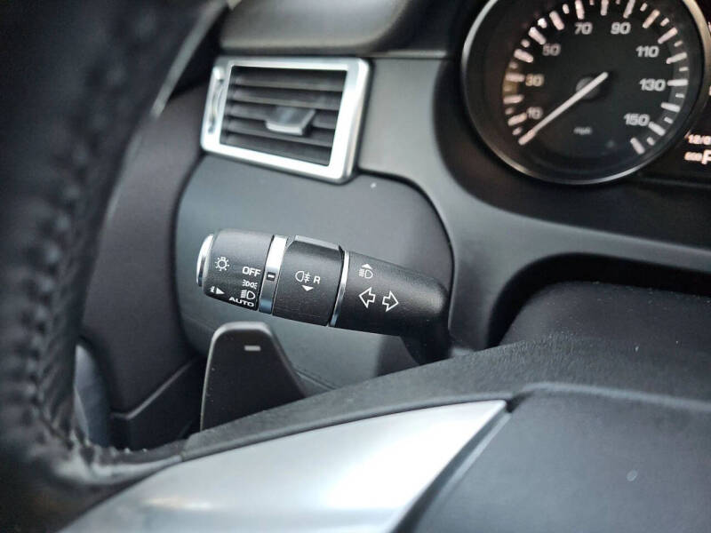 2016 Land Rover Discovery Sport SE