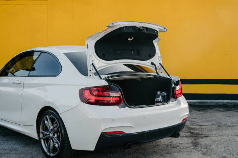 2016 BMW 2 Series M235i