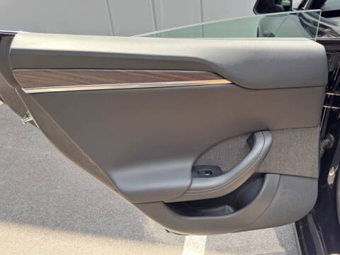 2021 Tesla Model S Long Range