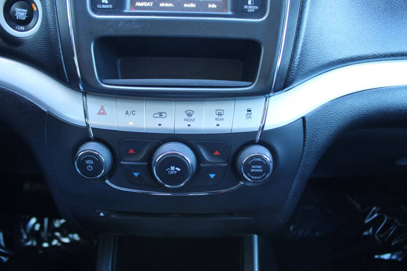 2020 Dodge Journey SE Value