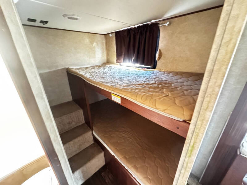 2013 Crossroads RV Z-1 Series