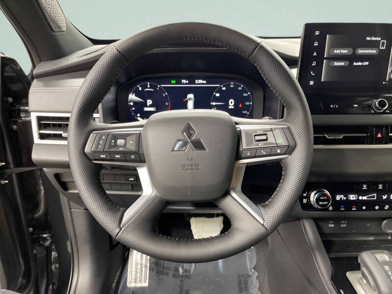2026 Mitsubishi Outlander Black Edition