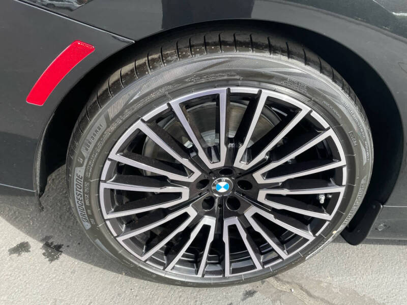 2026 BMW 7 Series 750e xDrive