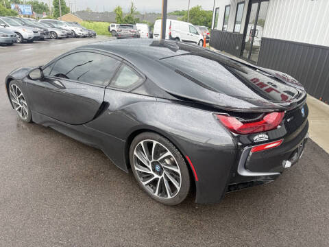 2016 BMW i8