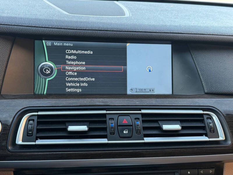 2011 BMW 7 Series 740i