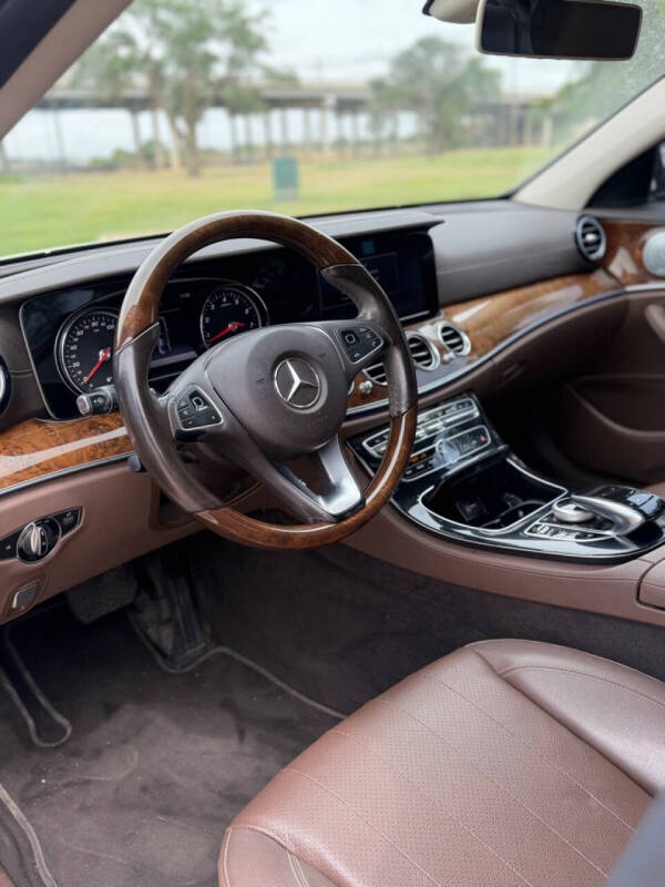 2017 Mercedes-Benz E-Class E 300