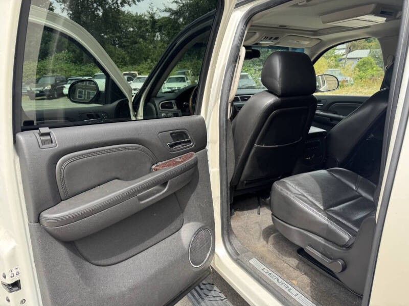 2009 GMC Yukon XL Denali