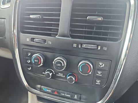 2014 Dodge Grand Caravan SXT