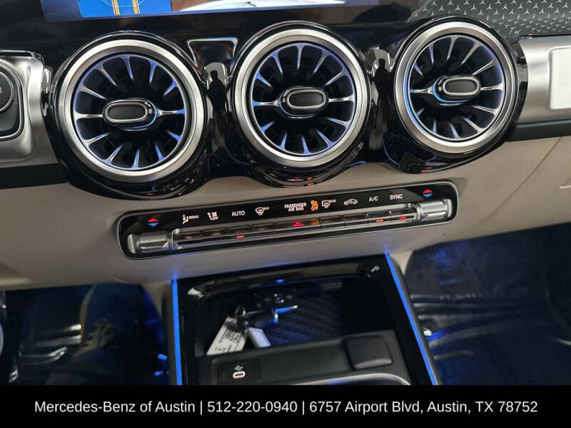 2025 Mercedes-Benz GLB GLB 250