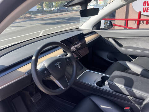 2022 Tesla Model Y Long Range