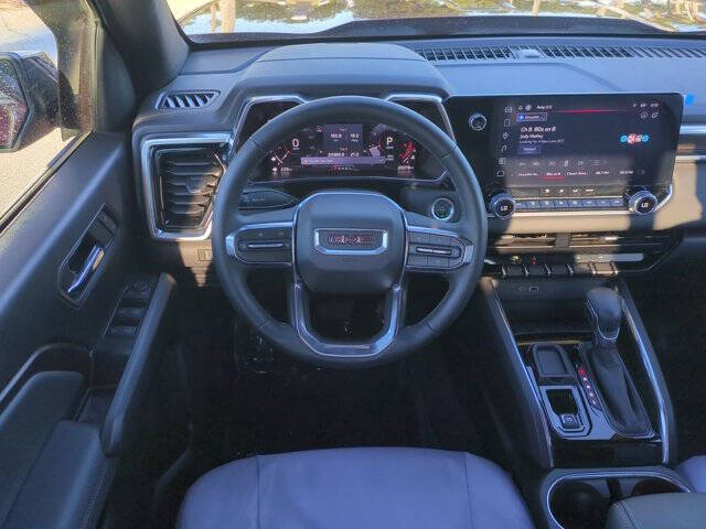 2024 GMC Canyon Elevation