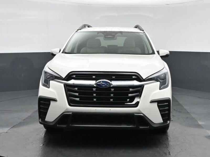 2023 Subaru Ascent Premium 8-Passenger