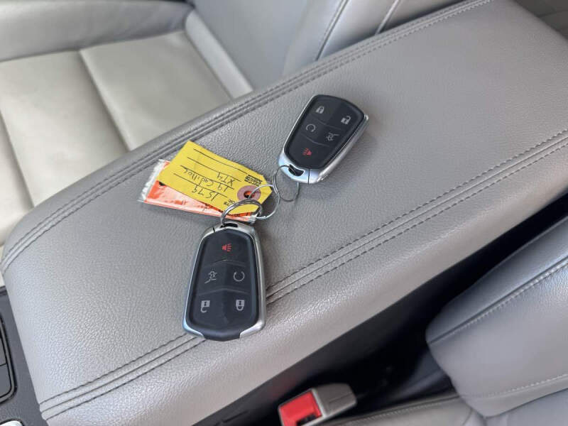 2019 Cadillac XT4 Premium Luxury