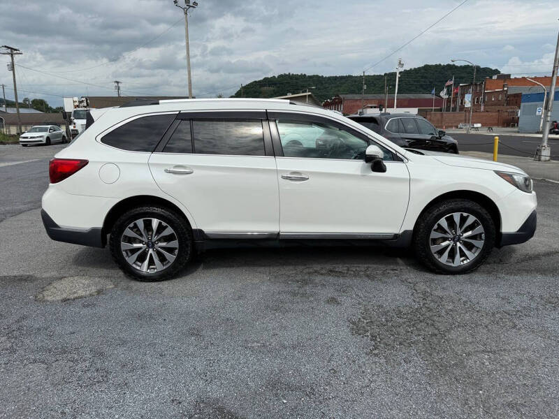 2018 Subaru Outback 2.5i Touring