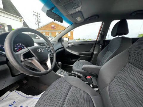 2015 Hyundai Accent GS