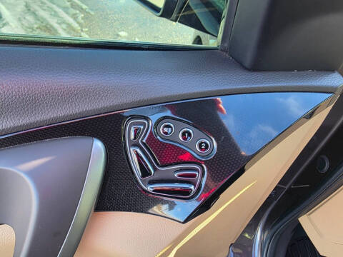 2017 Hyundai Azera Limited