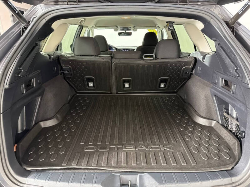 2020 Subaru Outback Premium