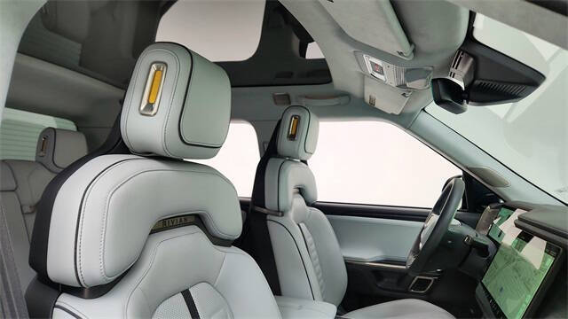 2023 Rivian R1T Adventure