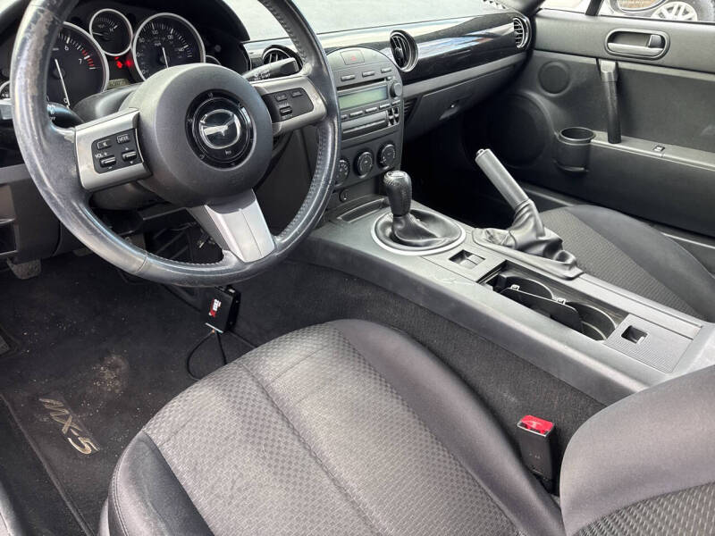 2007 Mazda MX-5 Miata Sport