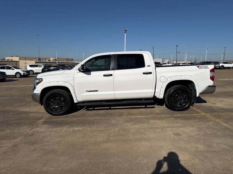 2019 Toyota Tundra SR5