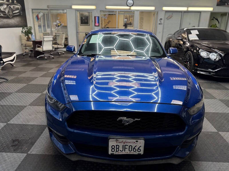 2017 Ford Mustang V6