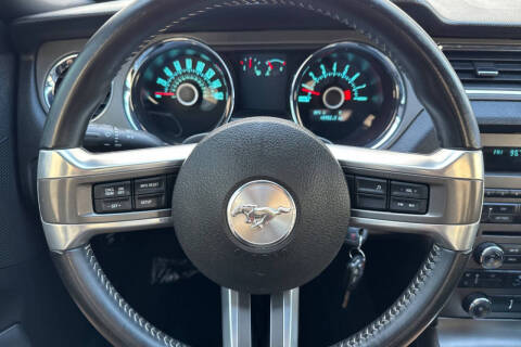2013 Ford Mustang V6