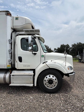 2019 Freightliner M2 112