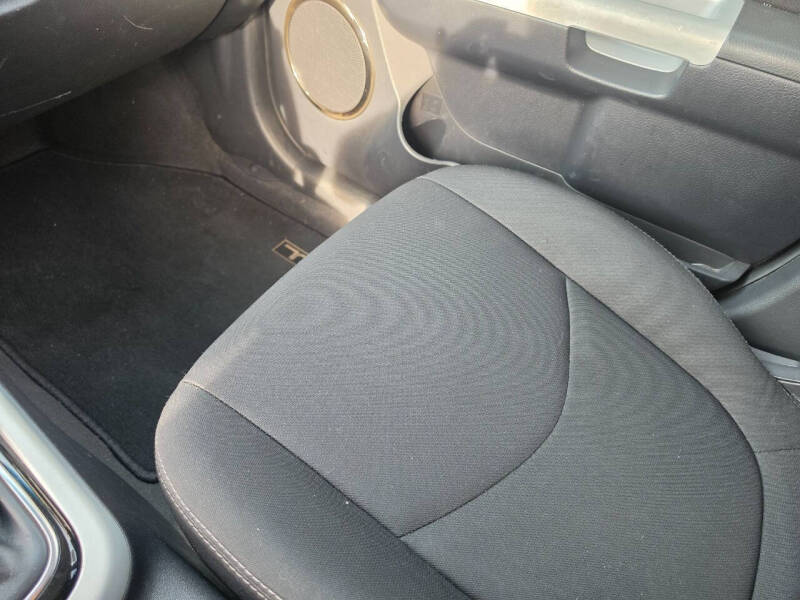 2012 Kia Soul +