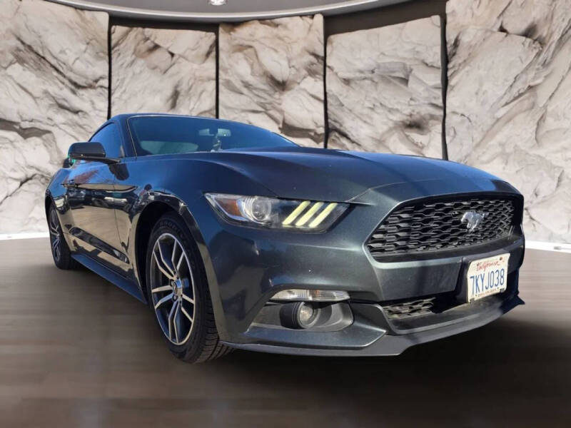 2015 Ford Mustang EcoBoost Premium
