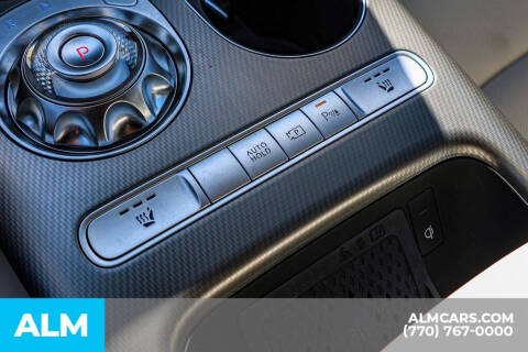 2025 Genesis GV60 Standard