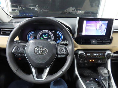 2023 Toyota RAV4 Hybrid XLE