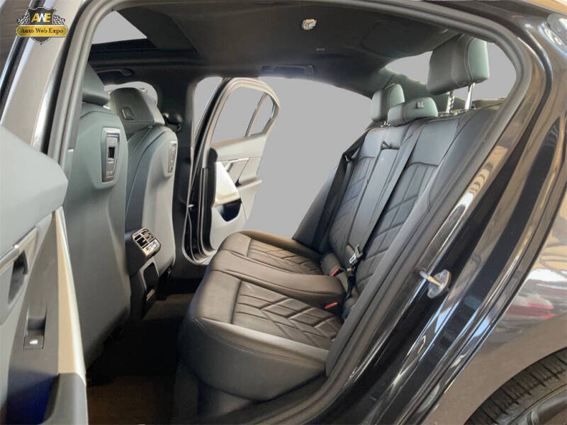 2024 BMW i5 eDrive40