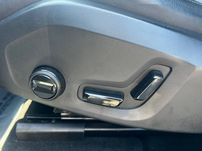 2023 Volvo XC60 B5 Core