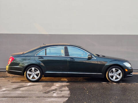 2010 Mercedes-Benz S-Class S 550 4MATIC