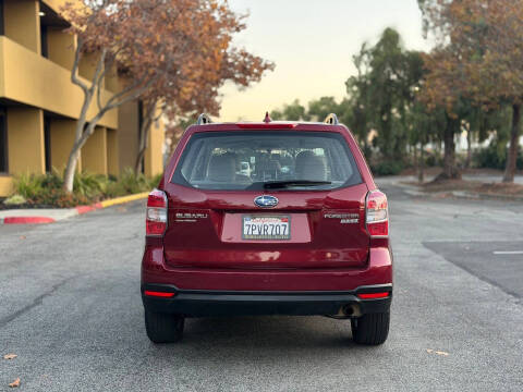 2016 Subaru Forester 2.5i