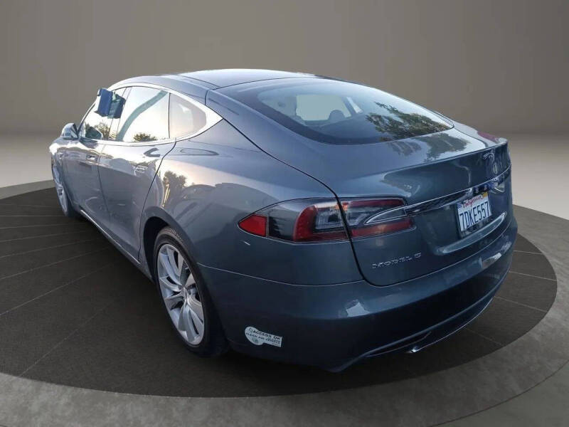 2013 Tesla Model S