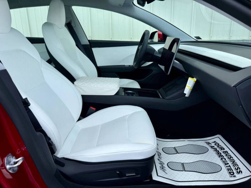 2025 Tesla Model 3 Long Range