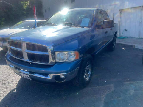 2005 Dodge Ram 1500 for sale at BEE BACK MOTORS in Sonora CA