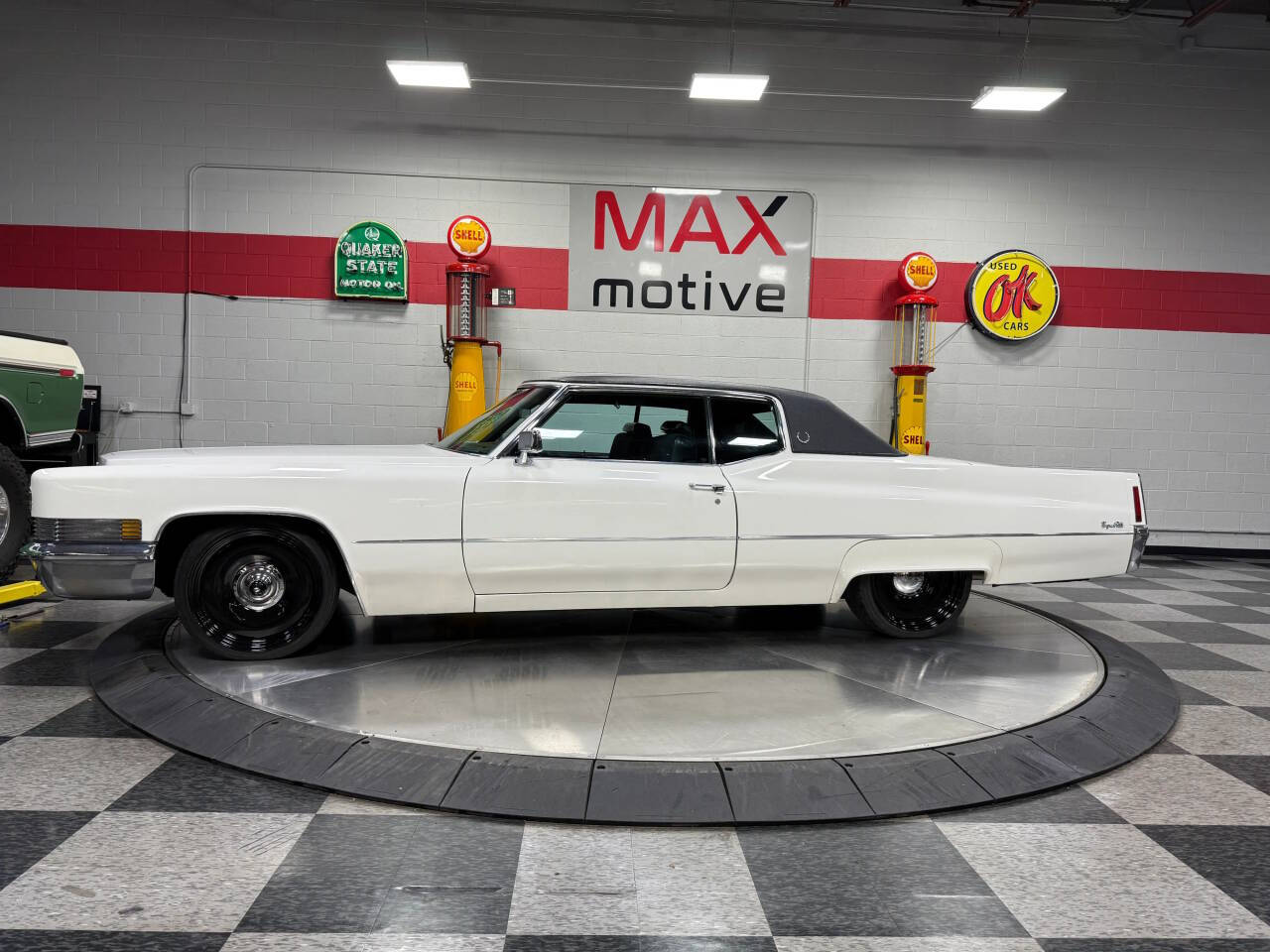1970 Cadillac DeVille 9