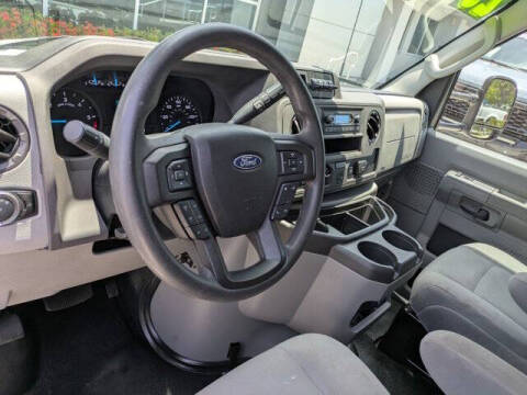 2025 Ford E-Series