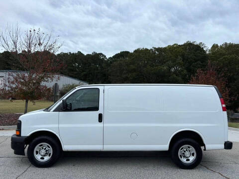 2017 Chevrolet Express 2500